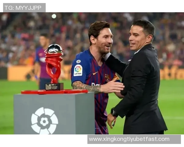 梅西的对手们只能通过犯规来阻止他亚马尔尚未具备这样的能力